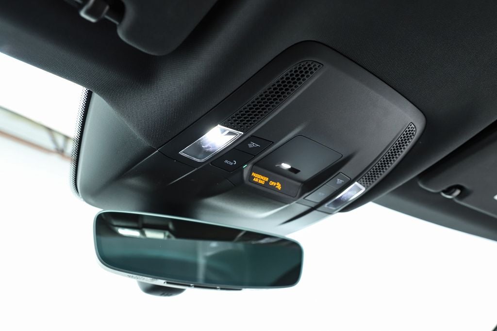 2025 Porsche Taycan 4