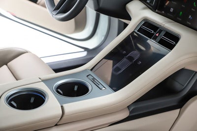 2025 Porsche Taycan 4