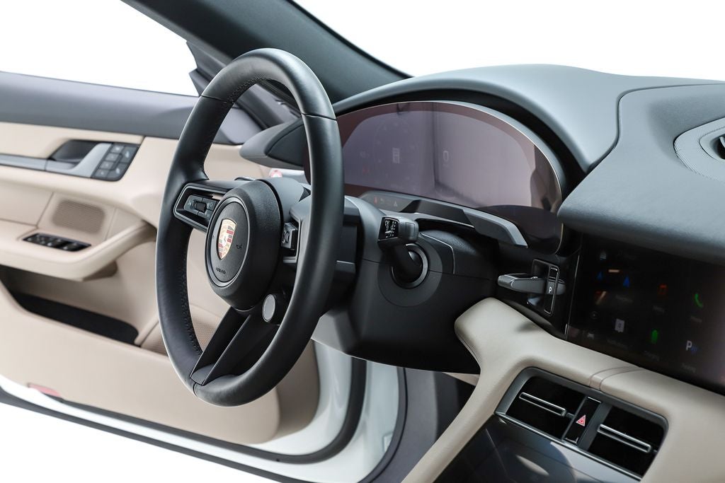 2025 Porsche Taycan 4