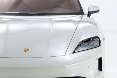 2026 Porsche Taycan 4