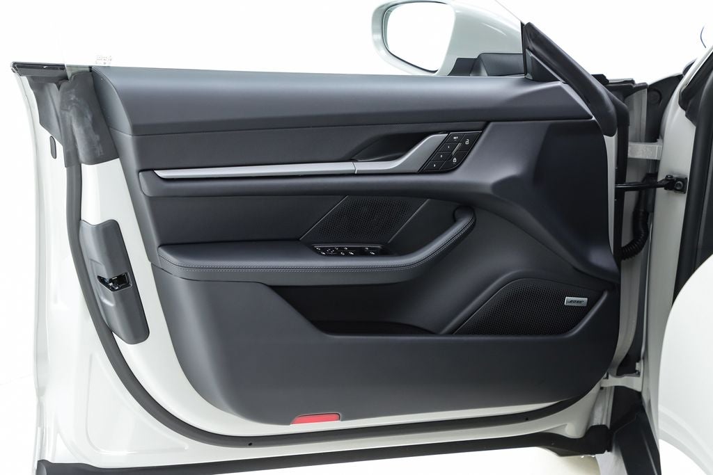2026 Porsche Taycan 4