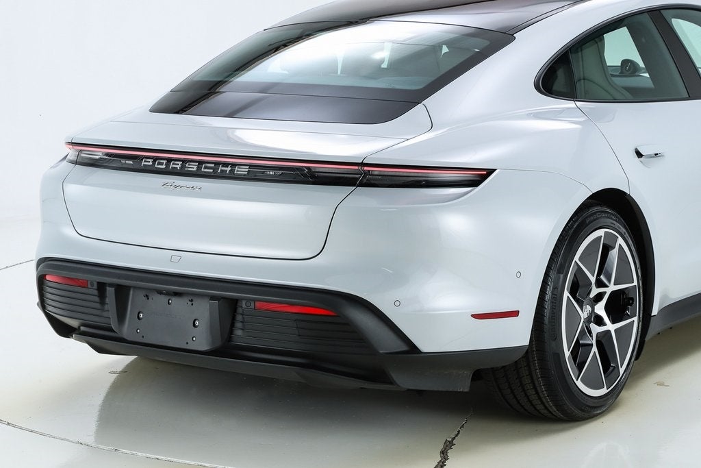 2025 Porsche Taycan Base