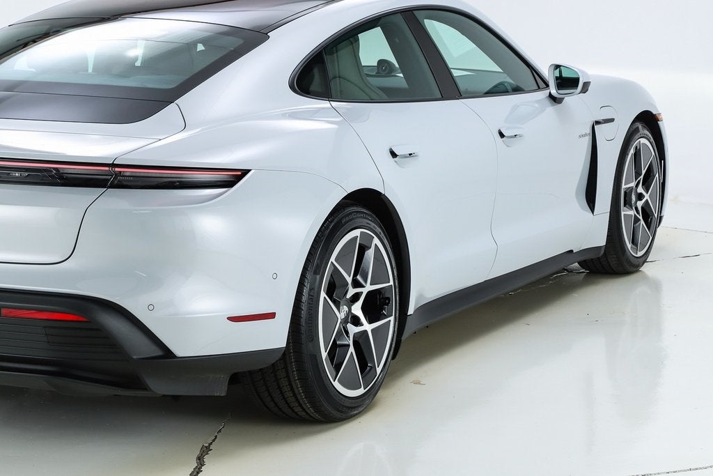 2025 Porsche Taycan Base