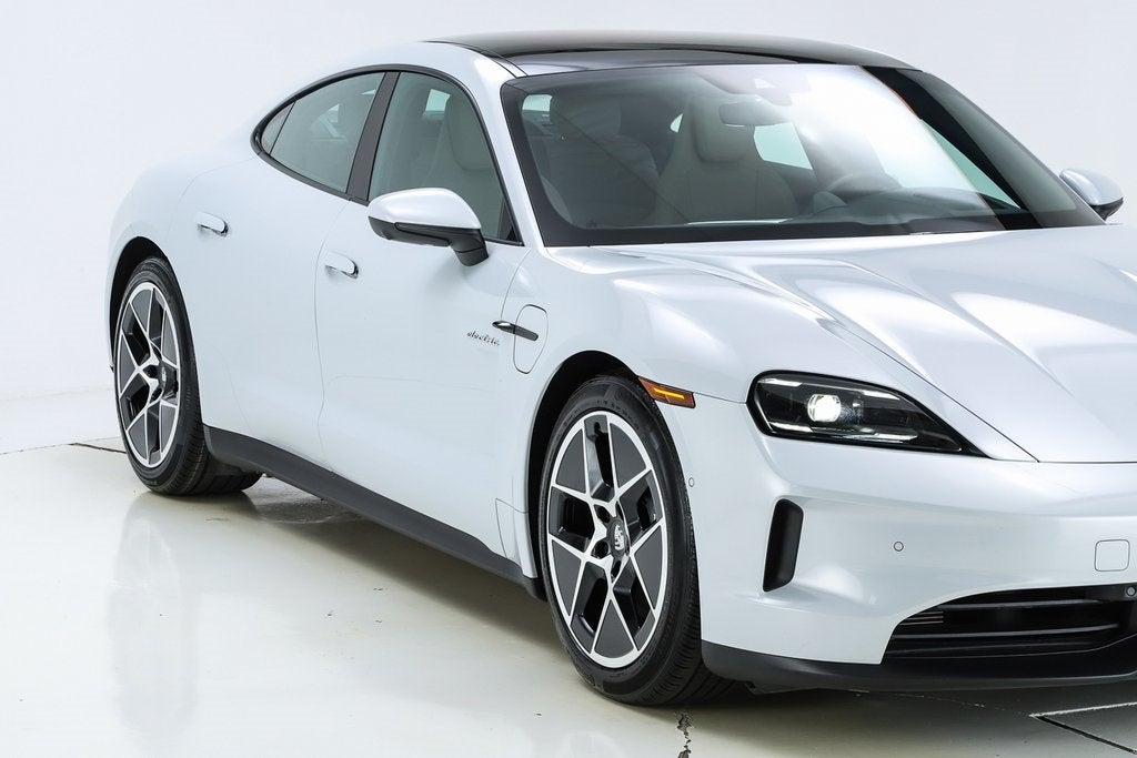 2025 Porsche Taycan Base