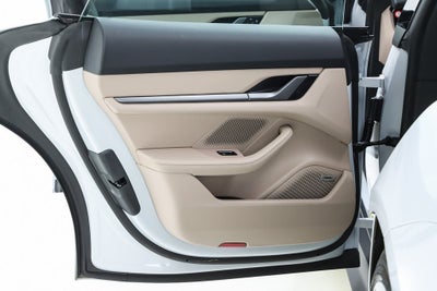 2025 Porsche Taycan Base