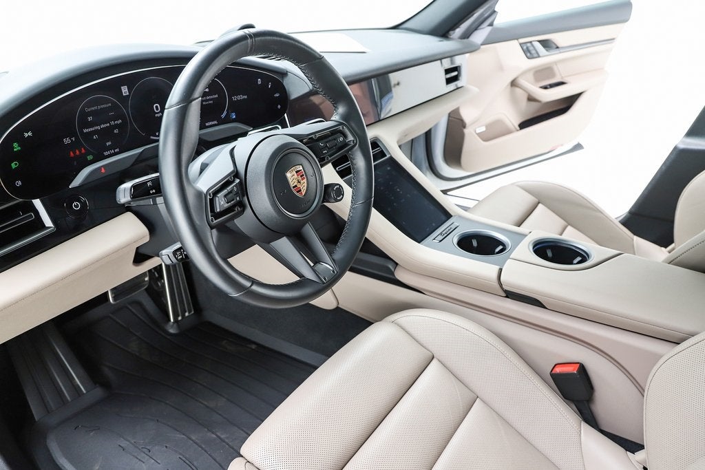 2025 Porsche Taycan Base