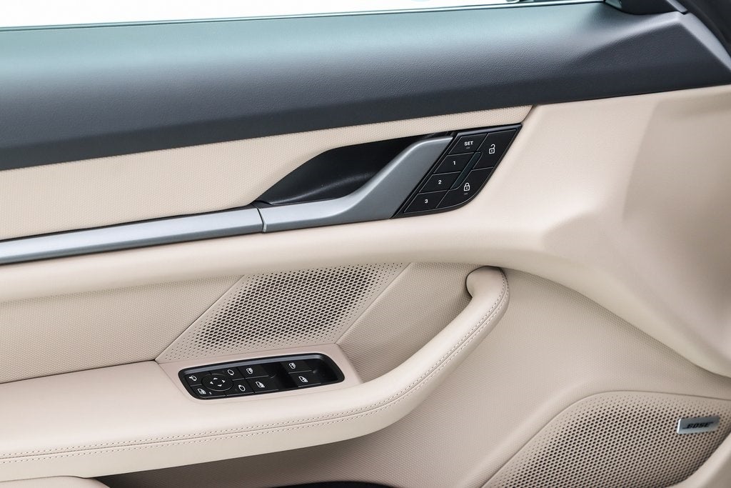 2025 Porsche Taycan Base