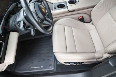 2025 Porsche Taycan Base