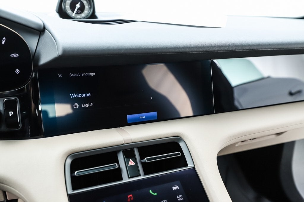 2025 Porsche Taycan Base