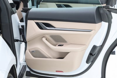 2025 Porsche Taycan Base