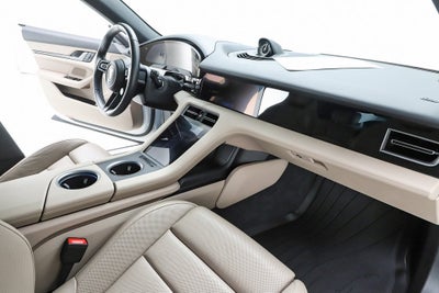 2025 Porsche Taycan Base