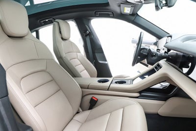 2025 Porsche Taycan Base