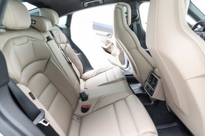 2025 Porsche Taycan Base