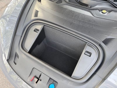 2025 Porsche Taycan 4