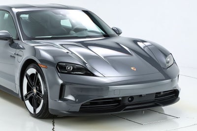 2025 Porsche Taycan 4