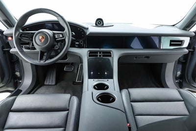 2025 Porsche Taycan 4