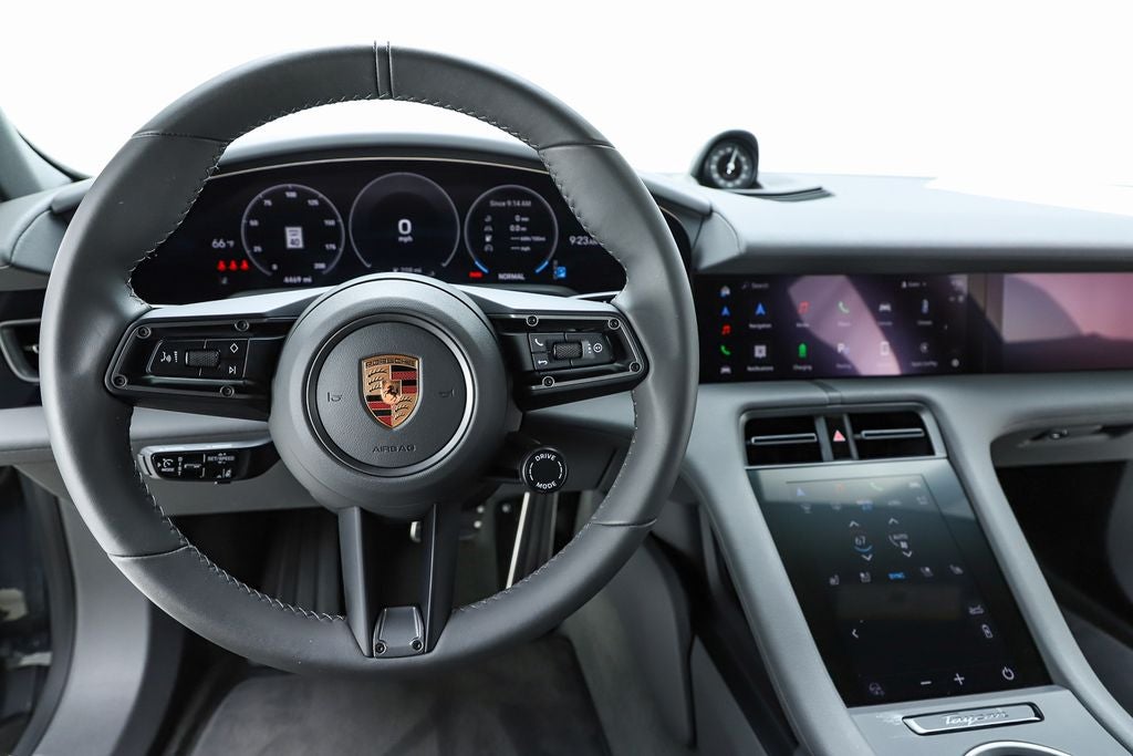 2025 Porsche Taycan 4