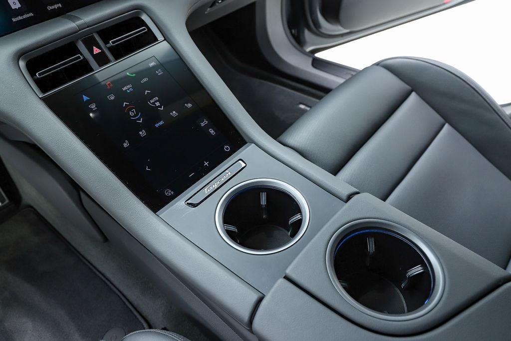 2025 Porsche Taycan 4