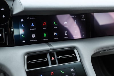 2025 Porsche Taycan 4