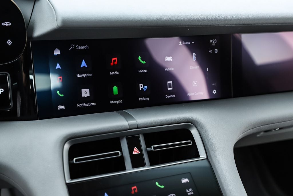 2025 Porsche Taycan 4