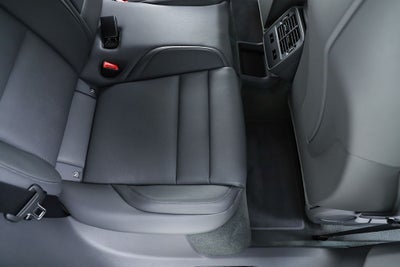 2025 Porsche Taycan 4