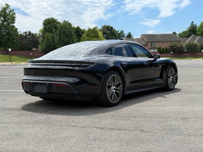 2026 Porsche Taycan 4