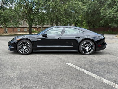 2026 Porsche Taycan 4