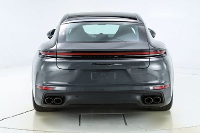 2025 Porsche Panamera 4