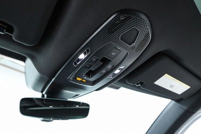 2025 Porsche Panamera 4
