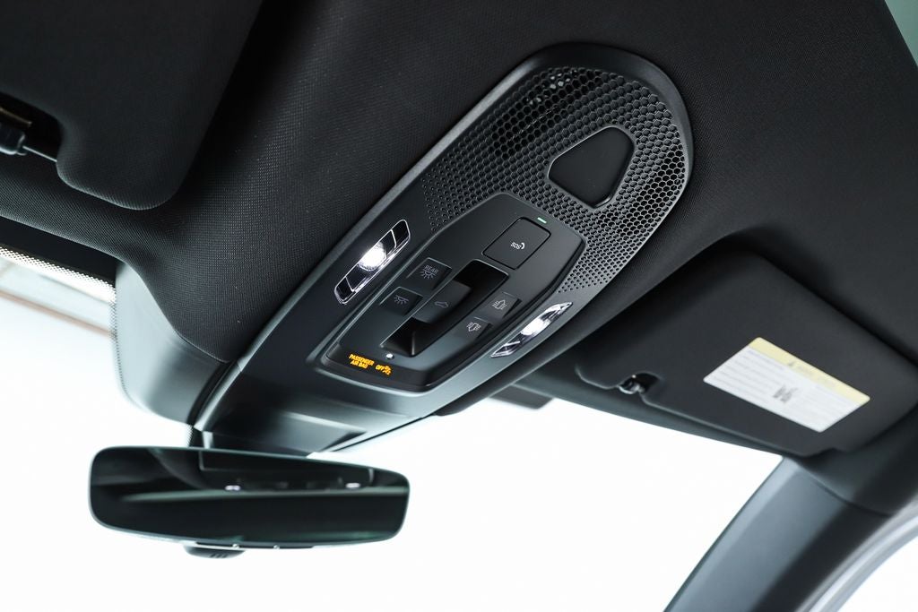 2025 Porsche Panamera 4