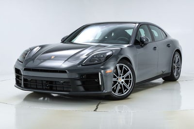 2025 Porsche Panamera 4