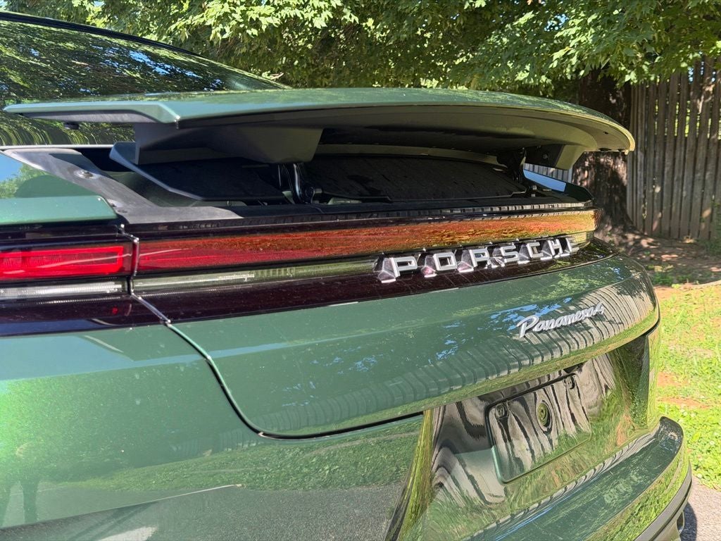 2025 Porsche Panamera 4