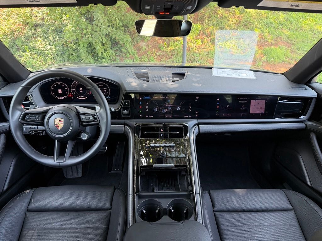 2026 Porsche Panamera 4