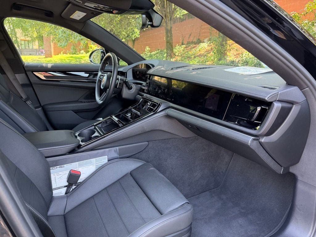 2026 Porsche Panamera 4