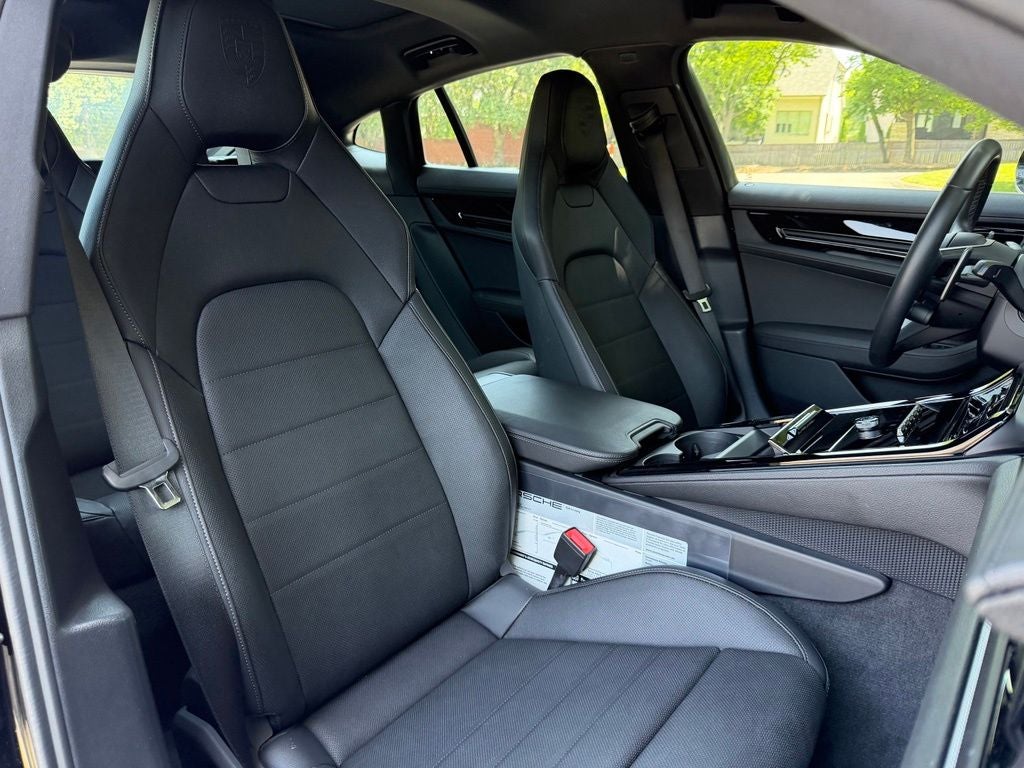 2026 Porsche Panamera 4