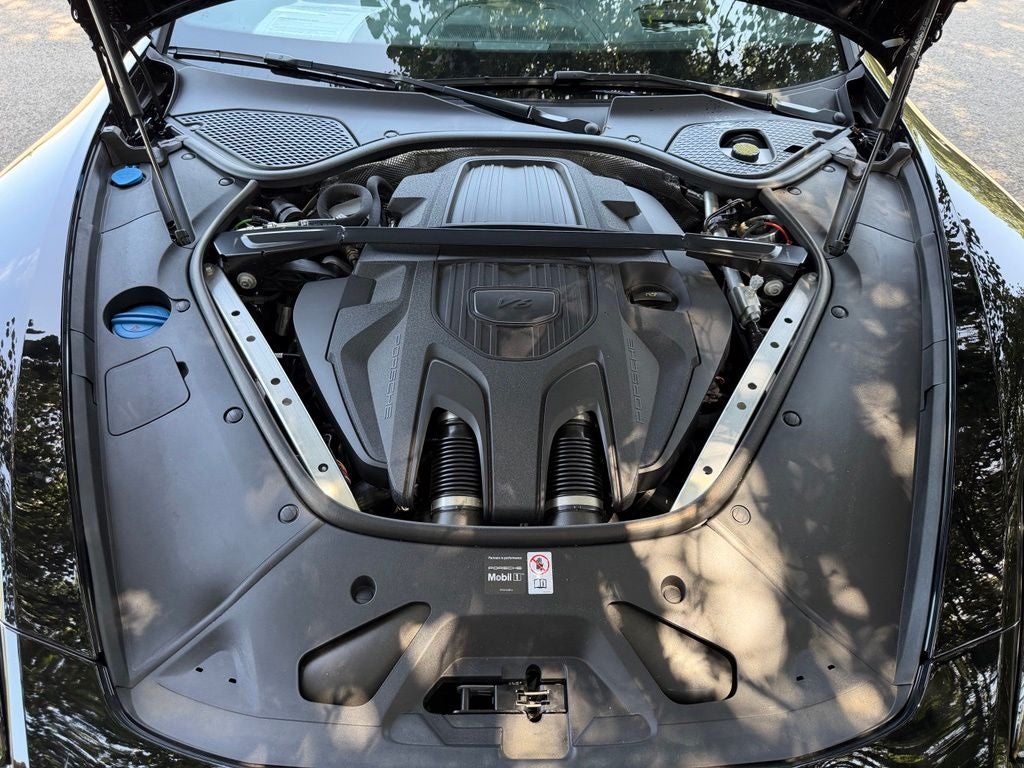 2026 Porsche Panamera 4