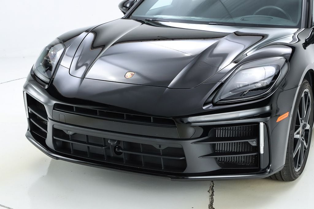 2026 Porsche Panamera 4