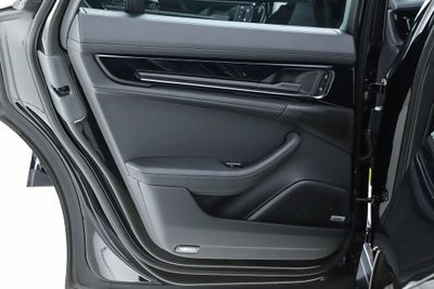 2026 Porsche Panamera 4