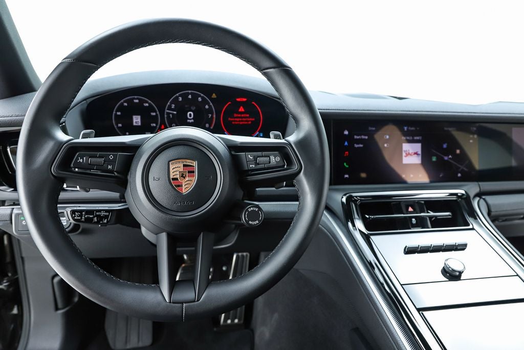 2026 Porsche Panamera 4