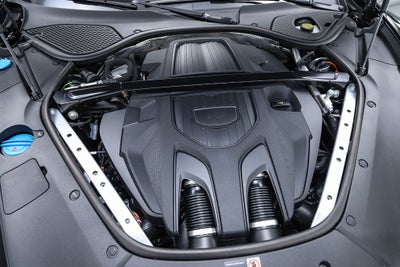2026 Porsche Panamera 4