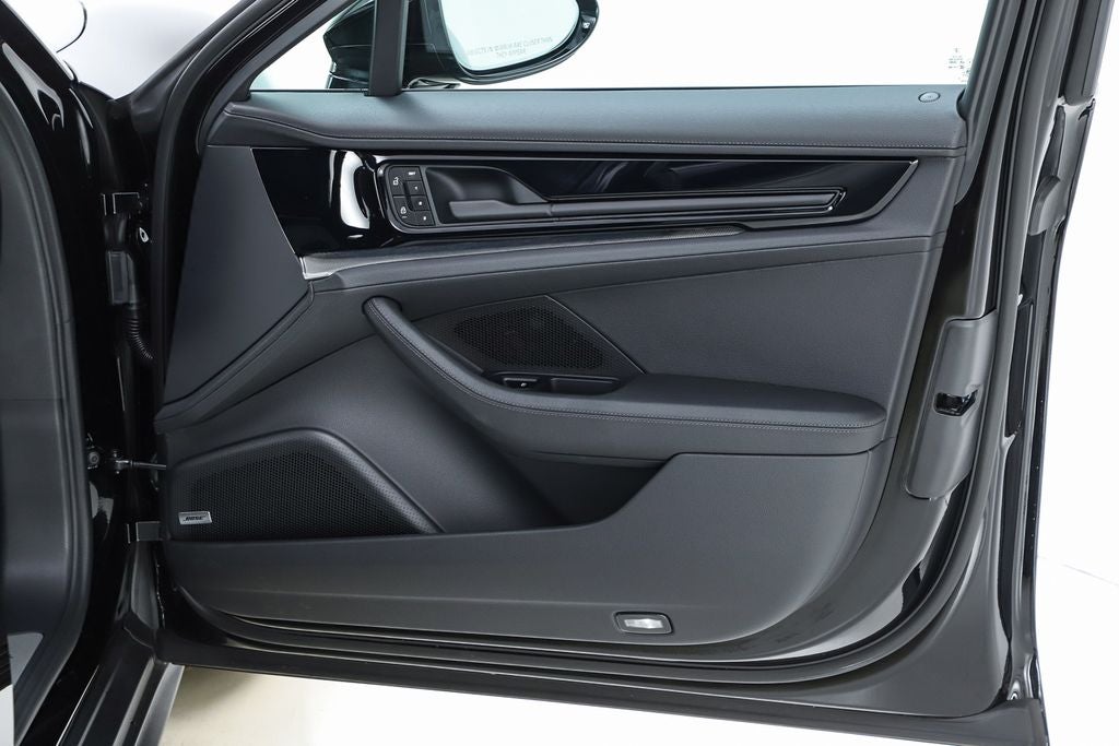 2026 Porsche Panamera 4