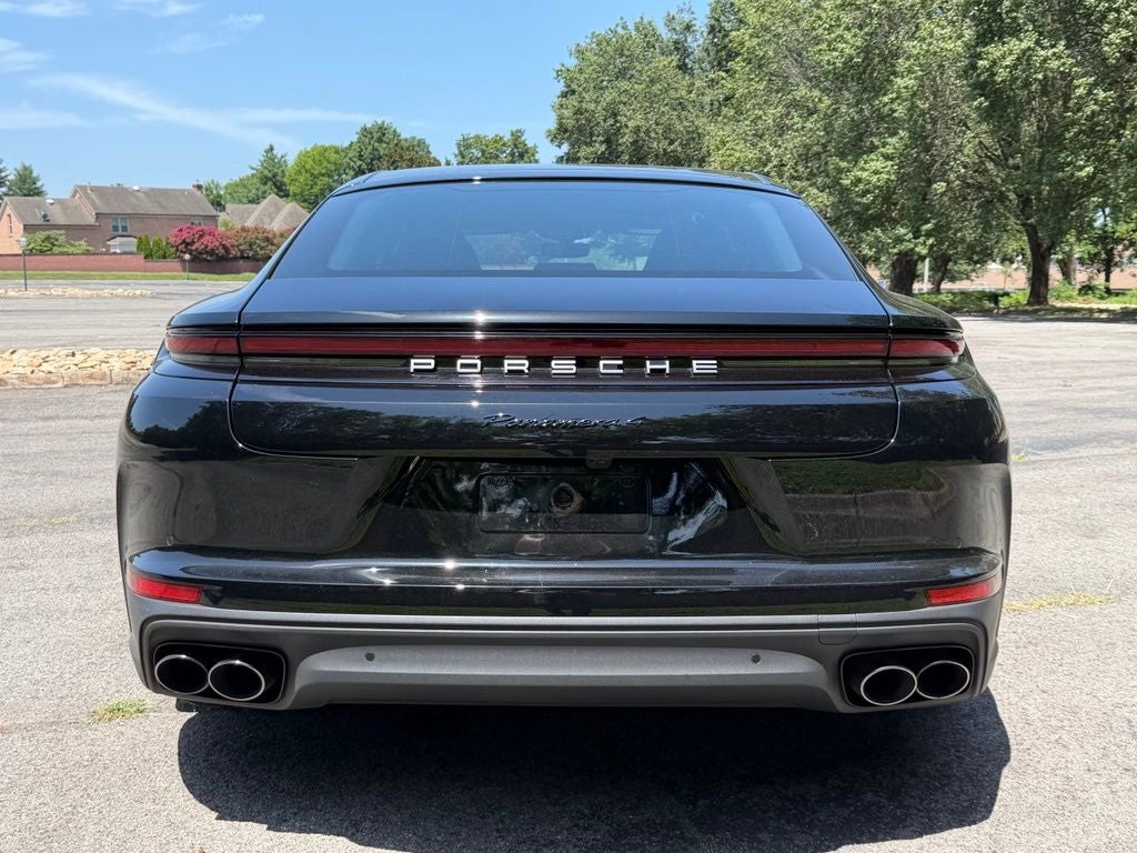 2026 Porsche Panamera 4