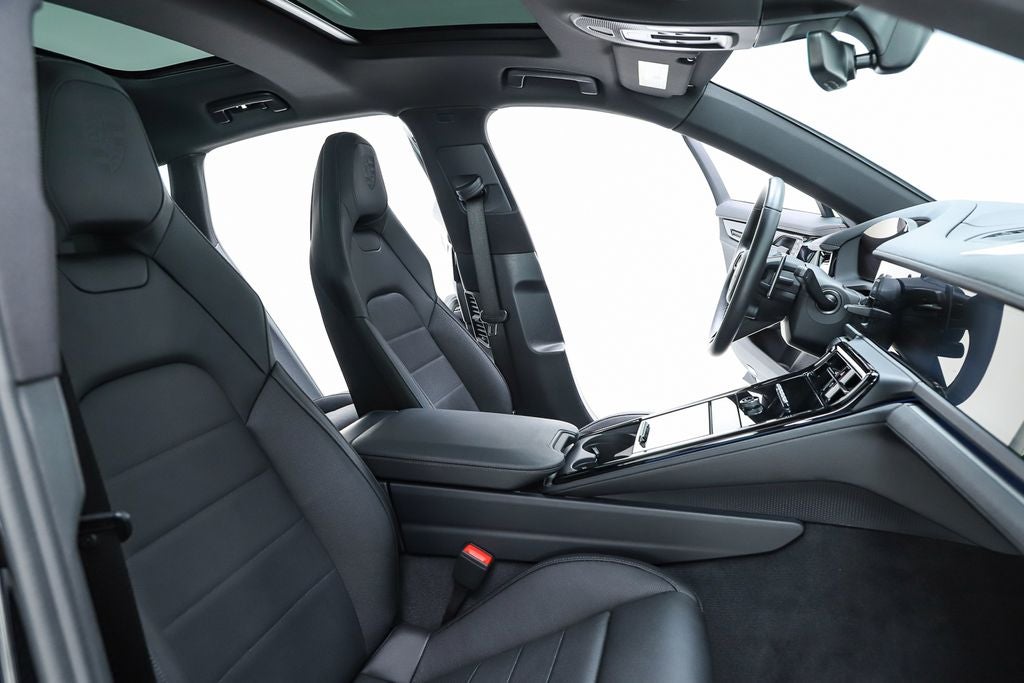 2026 Porsche Panamera 4