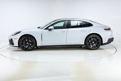 2025 Porsche Panamera 4