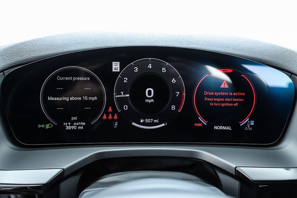 2025 Porsche Panamera 4