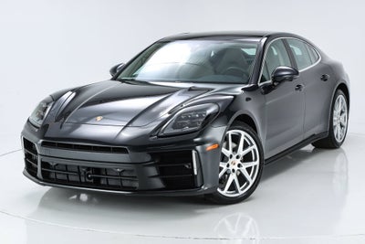 2026 Porsche Panamera 4