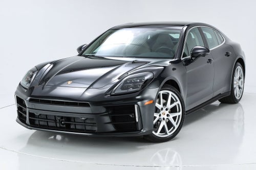 2026 Porsche Panamera 4