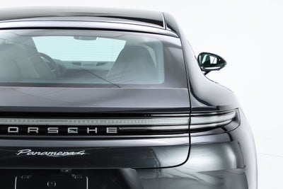 2026 Porsche Panamera 4