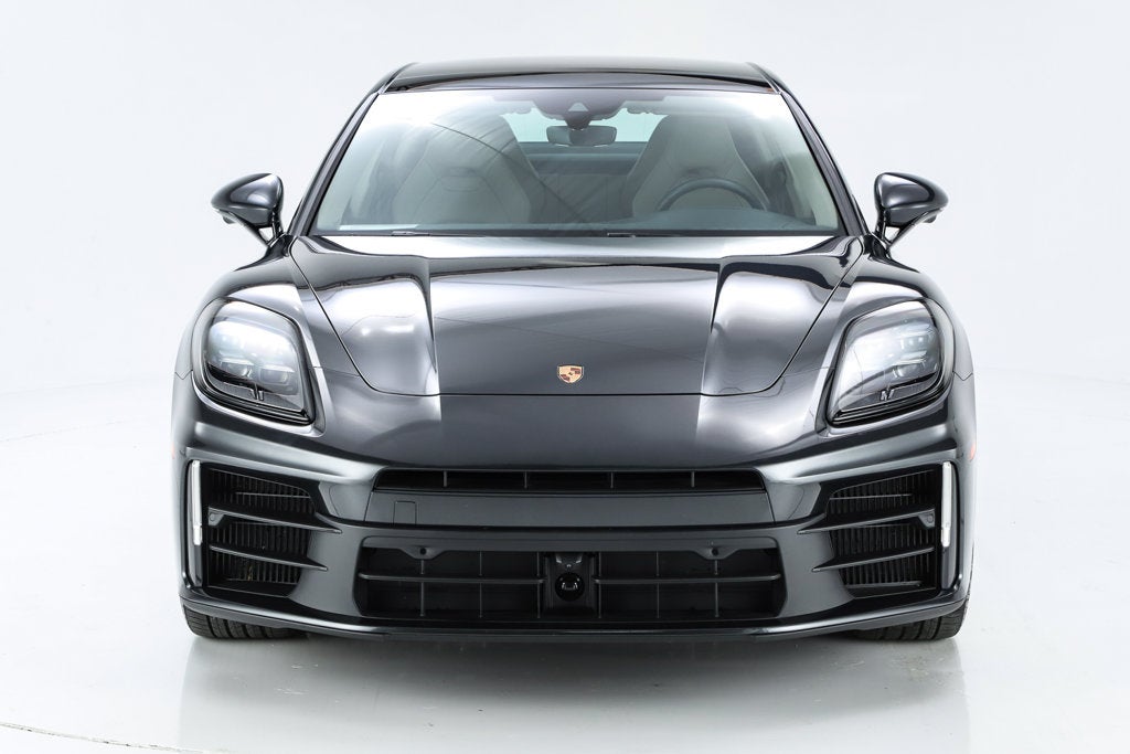 2026 Porsche Panamera 4