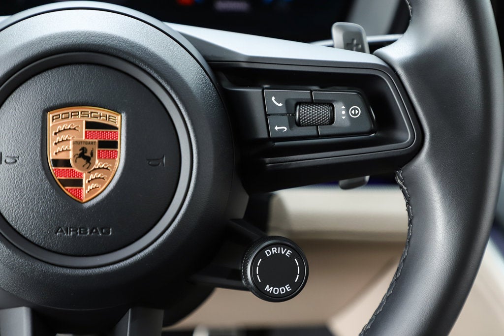 2026 Porsche Panamera 4